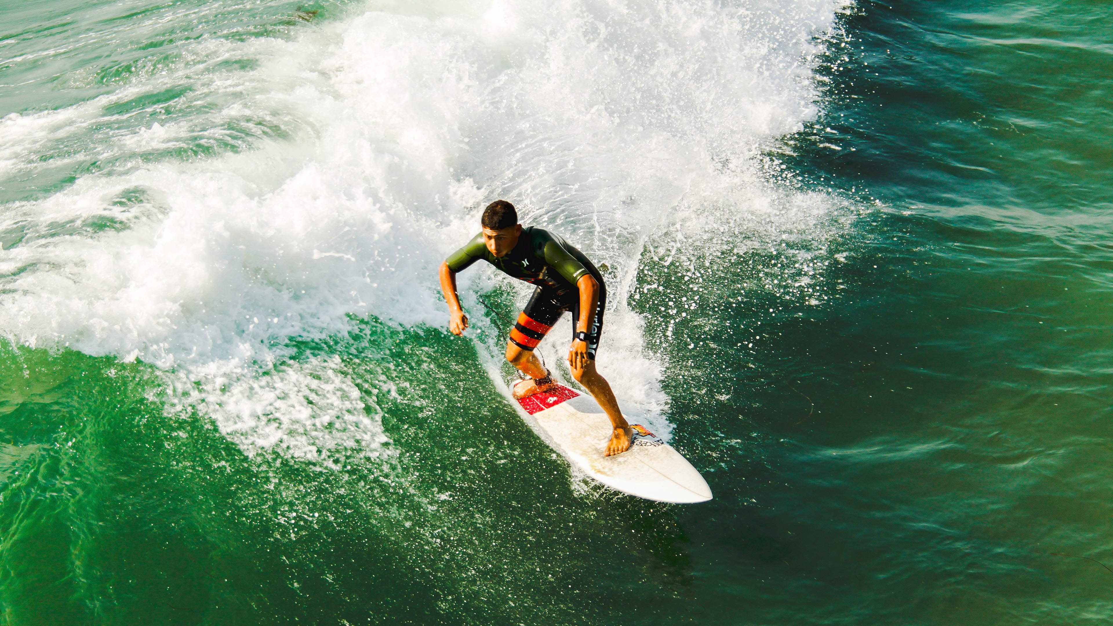 伊朗球队力克对手，晋级前景一片美好，伊朗队主力