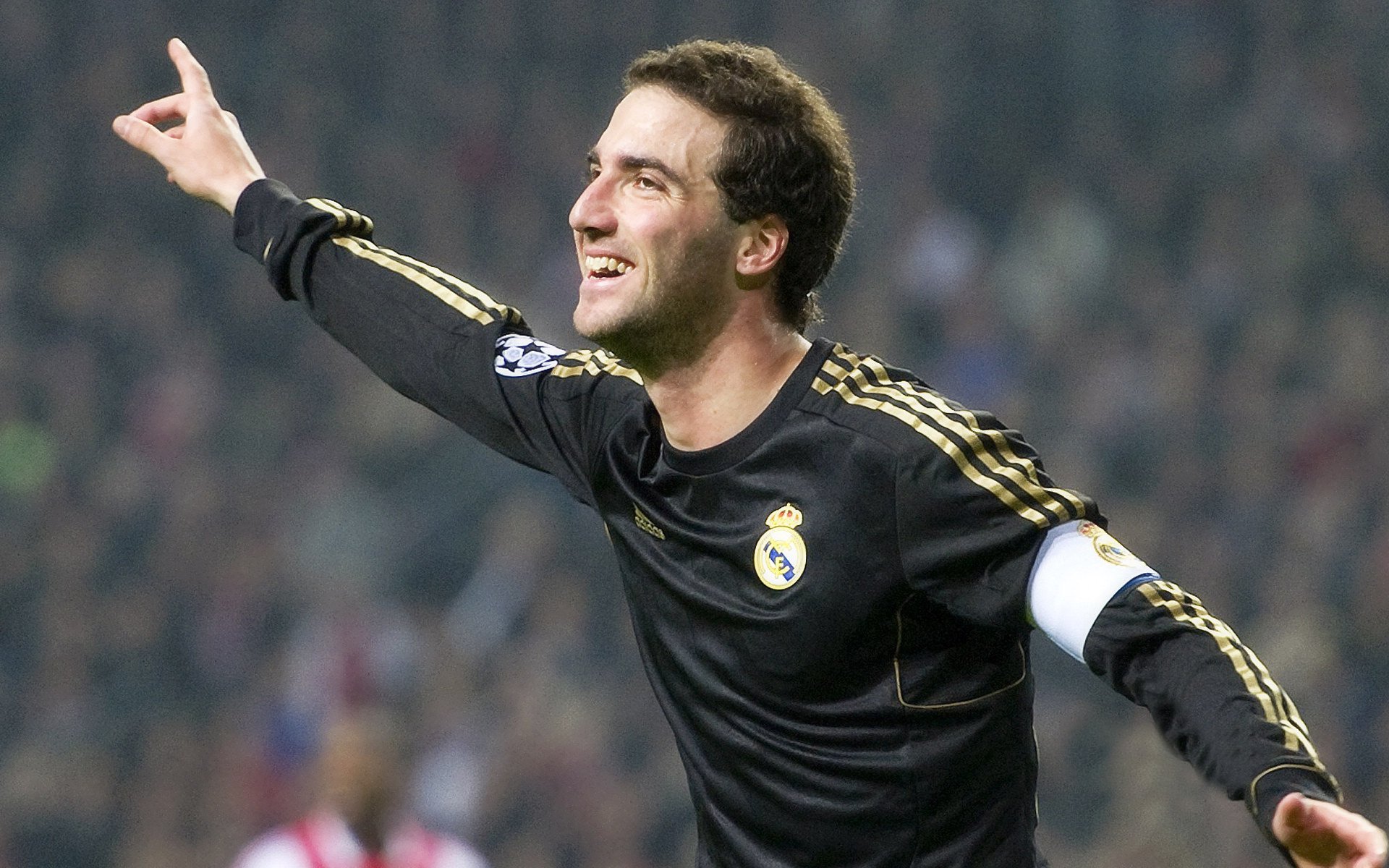 欧国联巨星耀眼，赛场风云再掀高潮，欧国联比赛视频